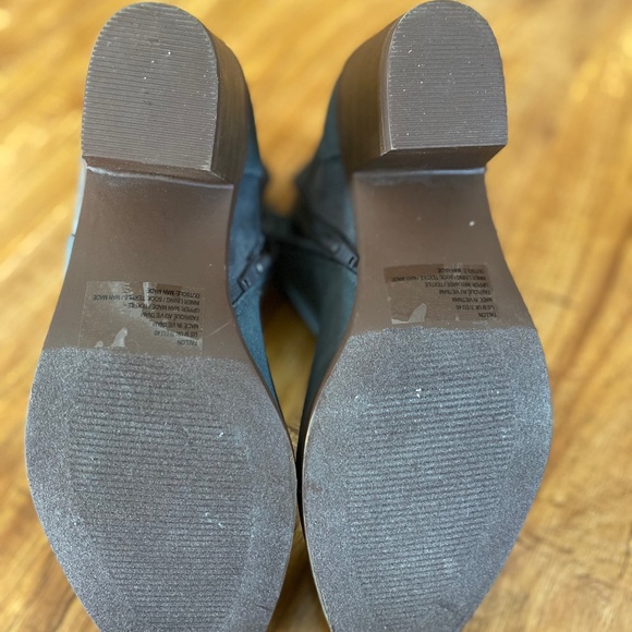 Just fab fall booties - Picture 2 of 3